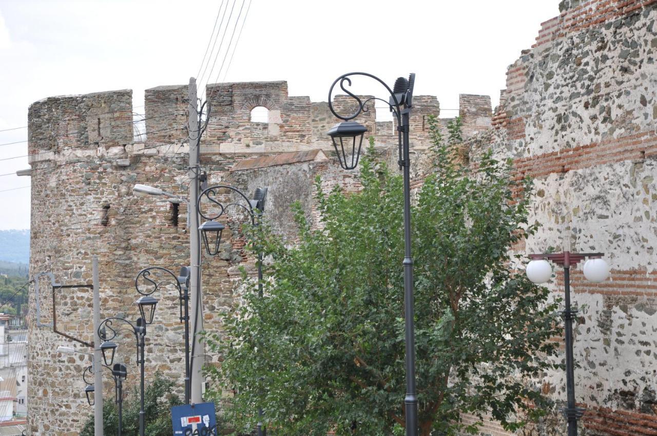 Frida'S House In Old Town Thessaloniki Apartman Kültér fotó